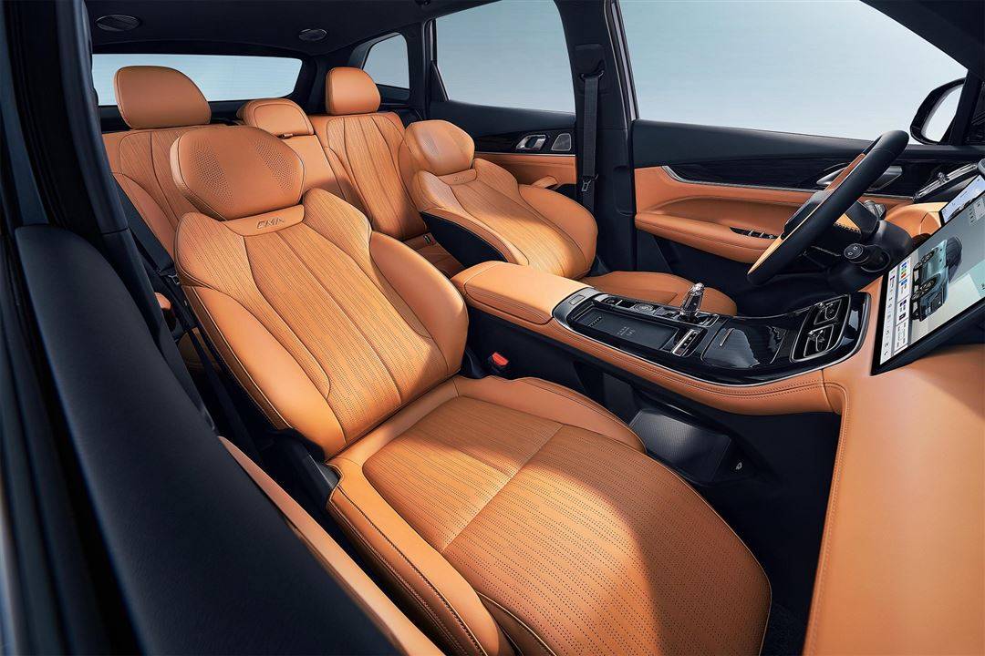 燃油车智能平权新程第四代博越L上市限时929万元起(图3)